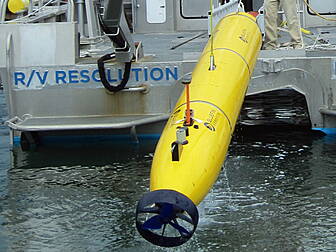 Search for MH370 continues 